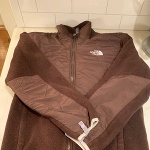 Girl’s Brown North Face Fleece